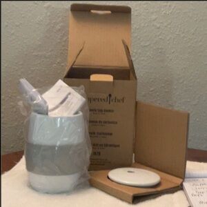 Pampered Chef - Ceramic Egg Cooker - New, Never Used.  #1529 B2